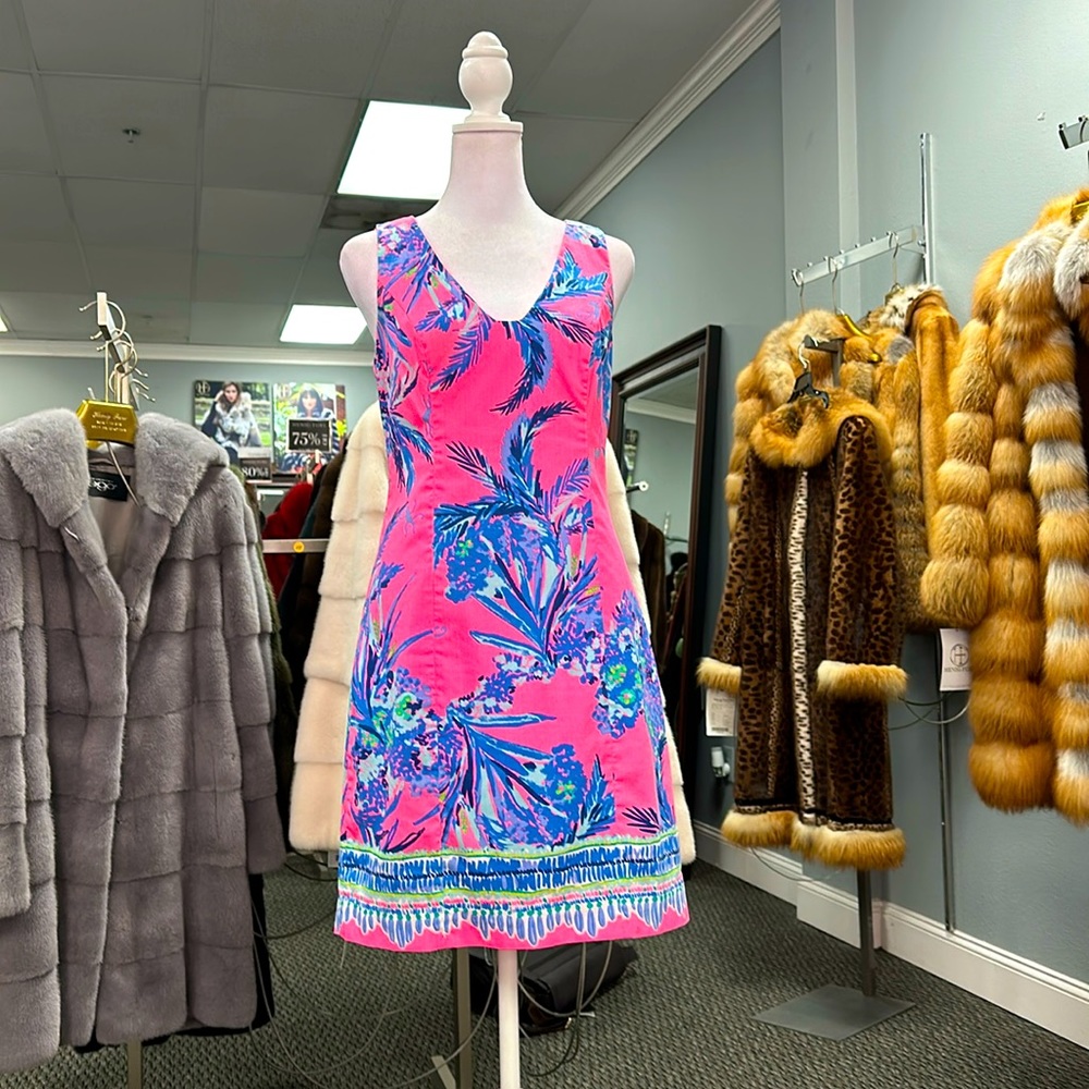LILLY PULITZER DRESS! Size zero.